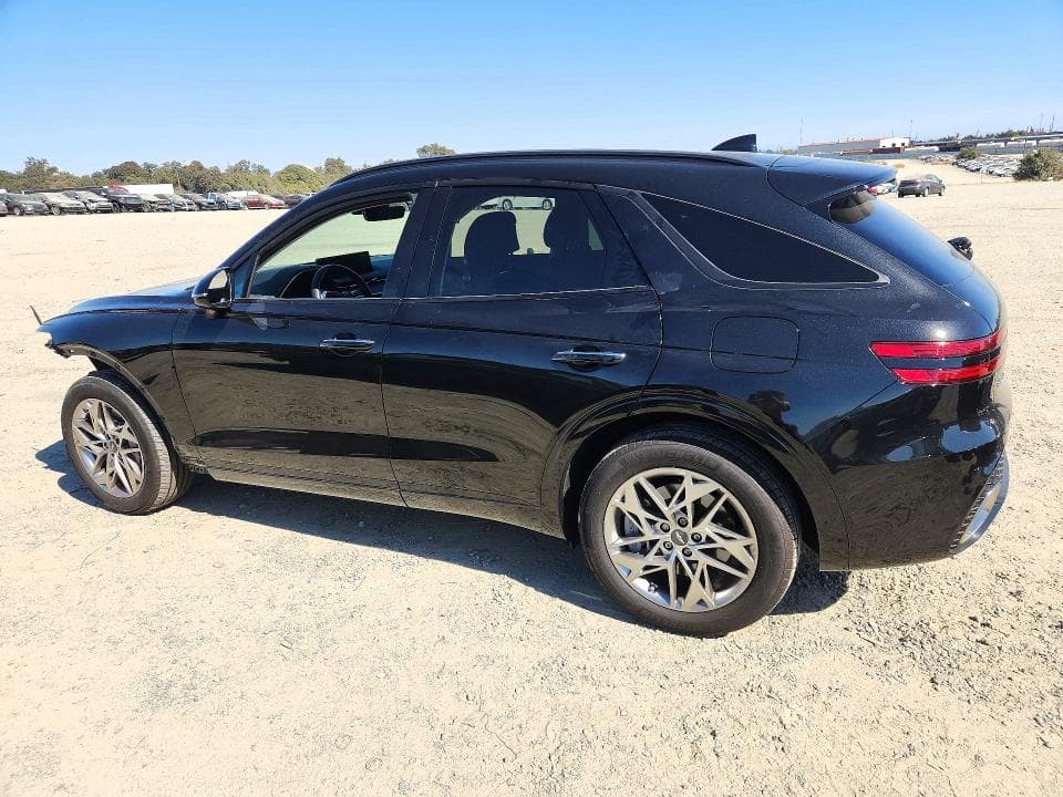 2025 GENESIS GV70 2.5T STANDARD 2