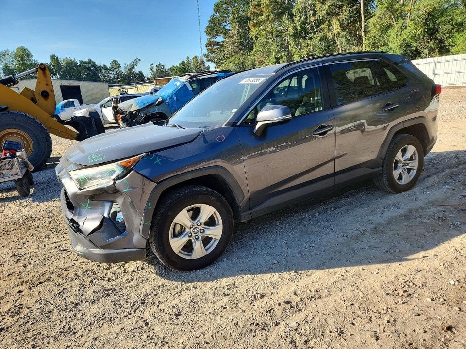 2019 TOYOTA RAV4 XLE - 1