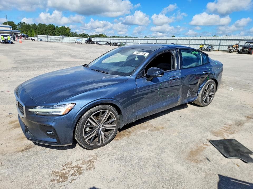 2019 VOLVO S60 T5 R-DESIGN