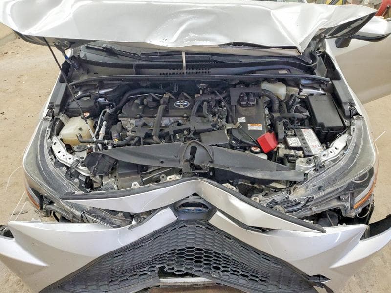 2020 TOYOTA COROLLA LE 11