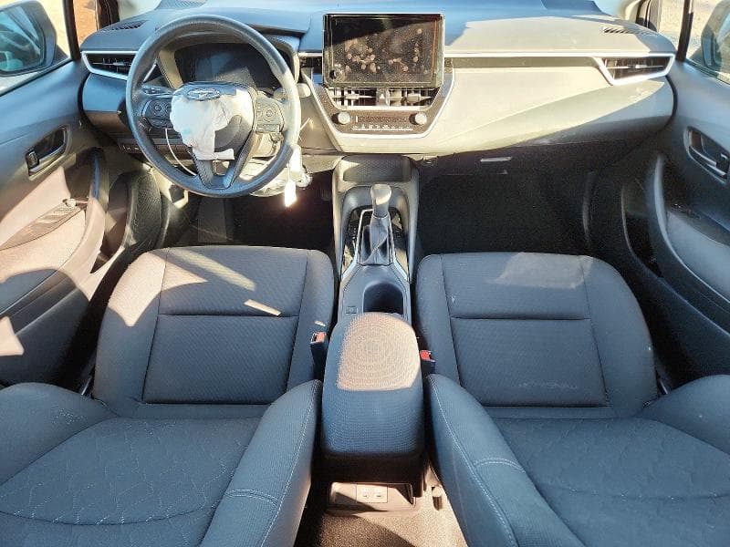2026 TOYOTA COROLLA LE 8
