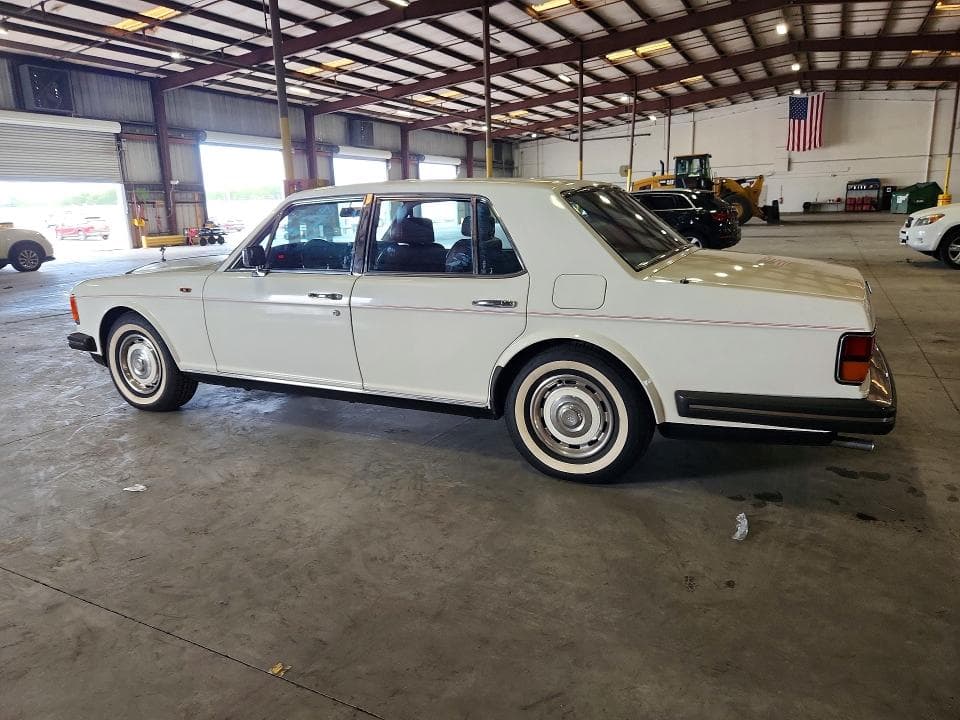 1986 ROLLS-ROYCE SILVER SPIRIT 2