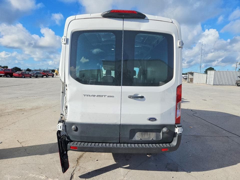 2020 FORD TRANSIT T-250 6