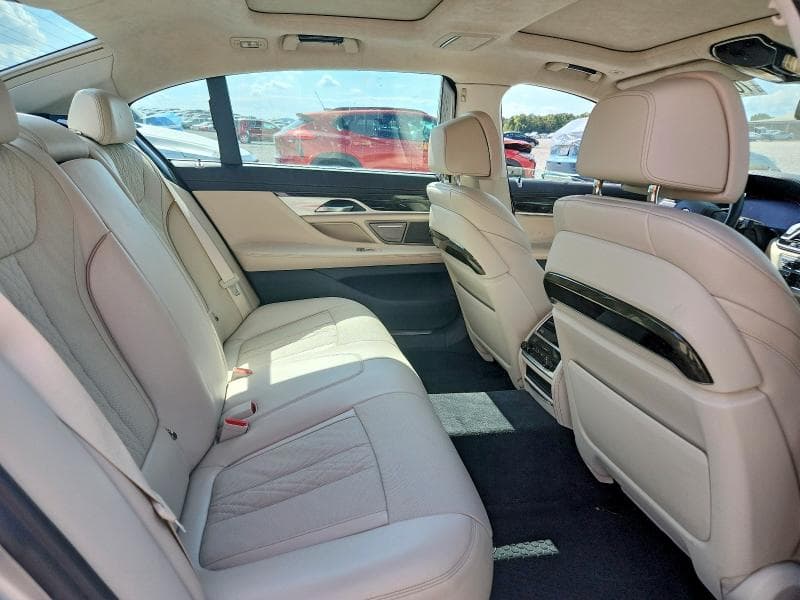 2020 BMW 740 I 10