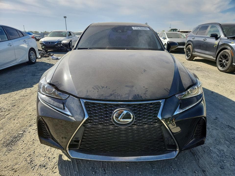 2018 LEXUS IS 300 5