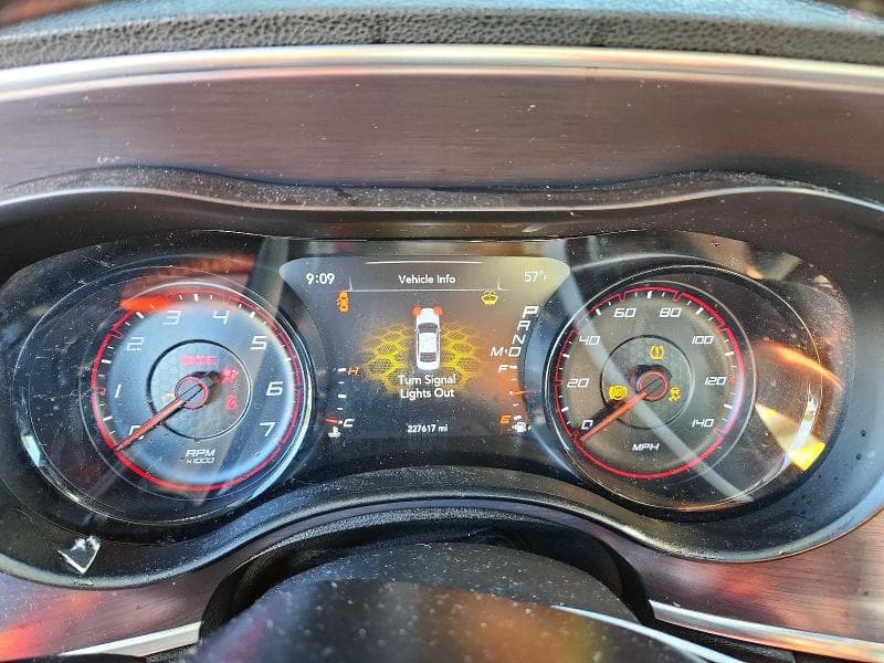 2018 DODGE CHARGER SXT 9