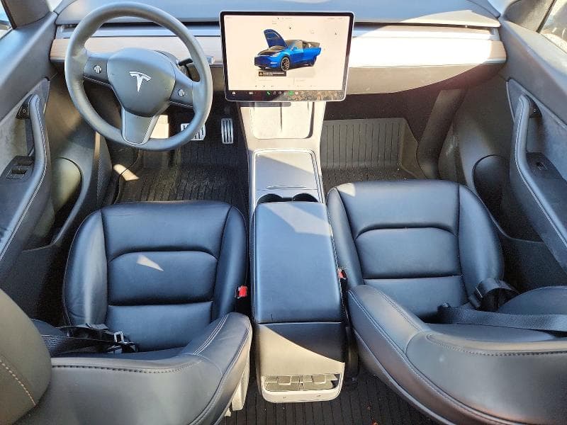 2022 TESLA MODEL Y 8