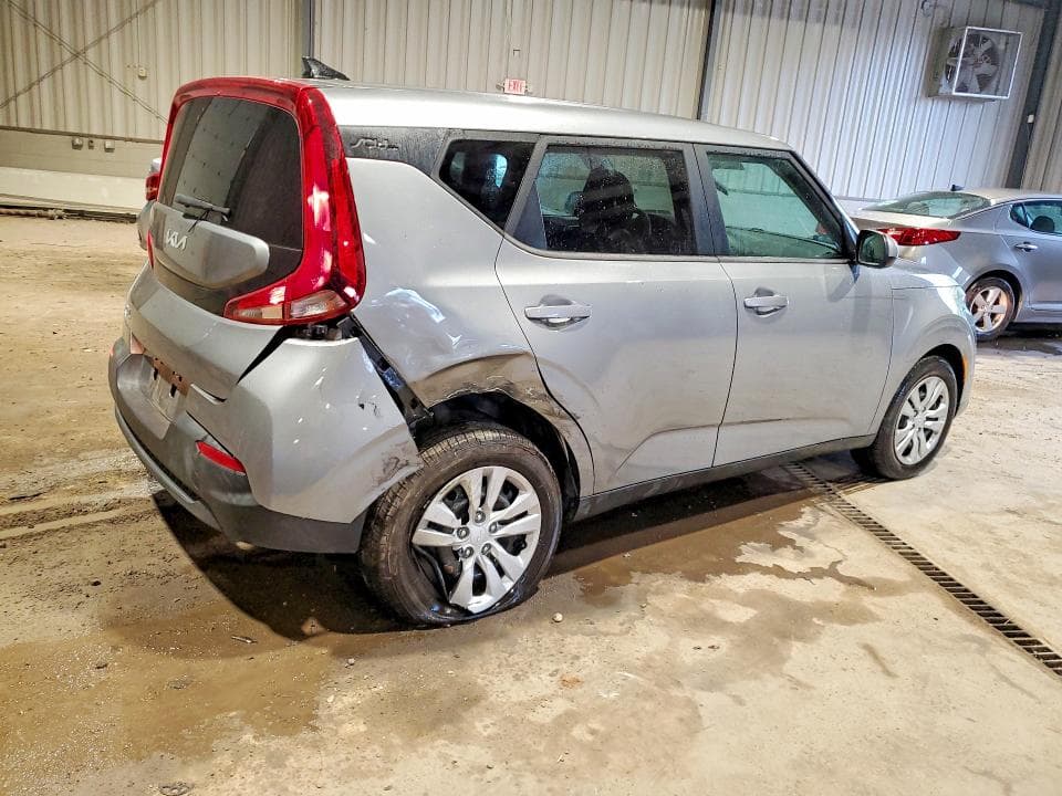 2022 KIA SOUL LX 3