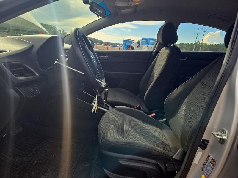 2019 HYUNDAI ACCENT SE 7