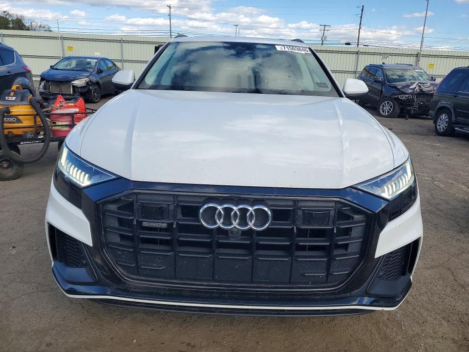 2020 AUDI Q8 PRESTIGE S-LINE 5