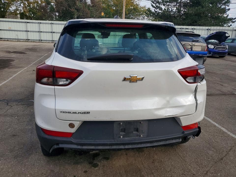 2021 CHEVROLET TRAILBLAZER LS 6