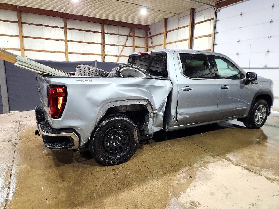 2025 GMC SIERRA K1500 SLT 3