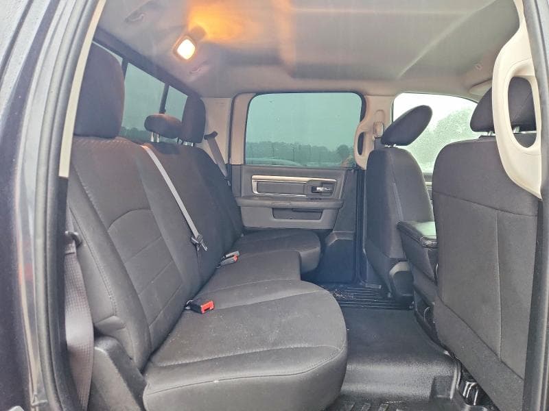 2020 RAM 1500 10