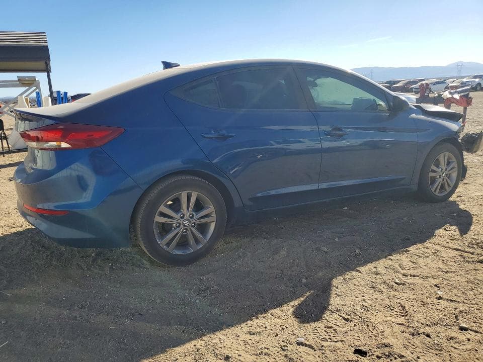 2017 HYUNDAI ELANTRA SE 3