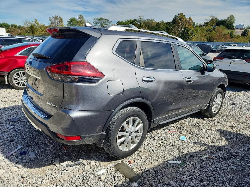 2018 NISSAN ROGUE SV 3