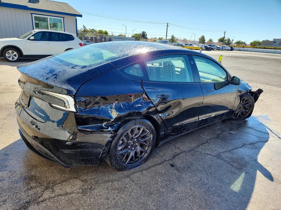 2024 TESLA MODEL 3 3