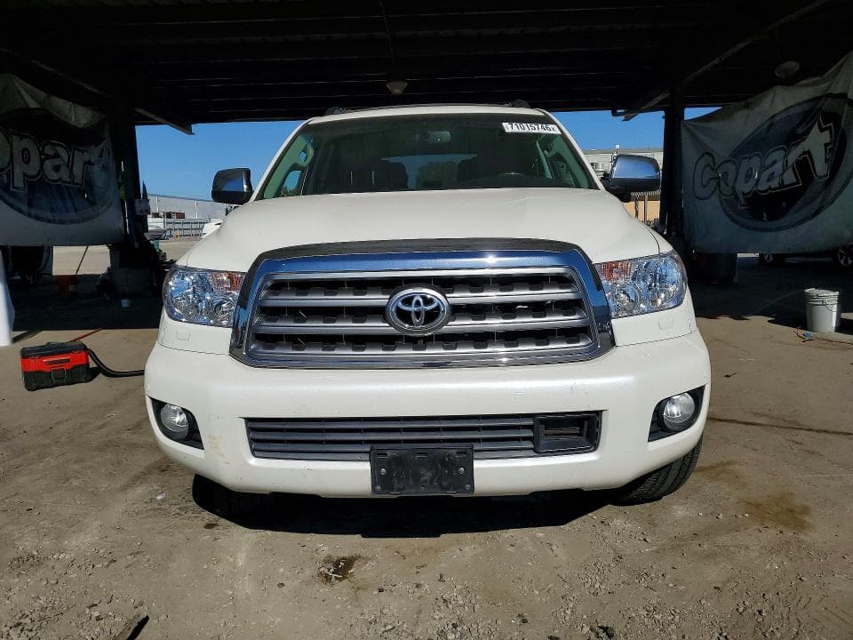 2017 TOYOTA SEQUOIA PLATINUM 5
