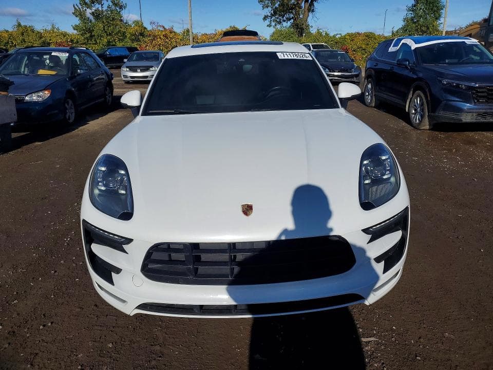 2018 PORSCHE MACAN GTS 5