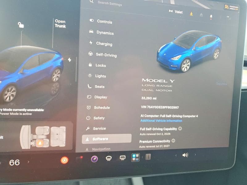 2023 TESLA MODEL Y 9