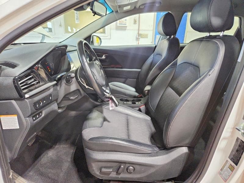2022 KIA NIRO EX 7