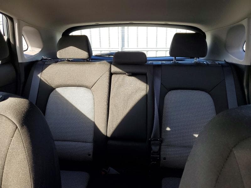 2020 HYUNDAI KONA SE 10