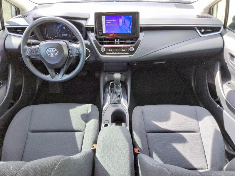 2026 TOYOTA COROLLA LE 8