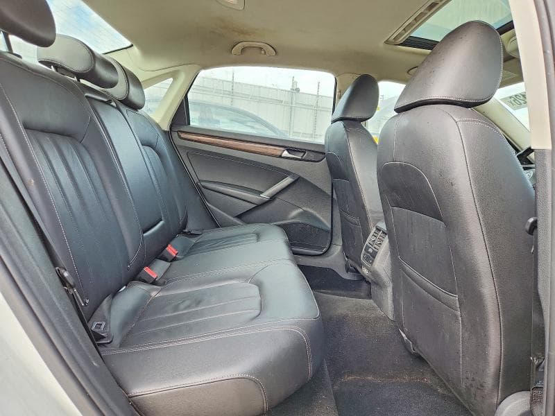 2020 VOLKSWAGEN PASSAT SEL 10