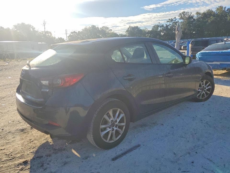 2017 MAZDA 3 SPORT 3