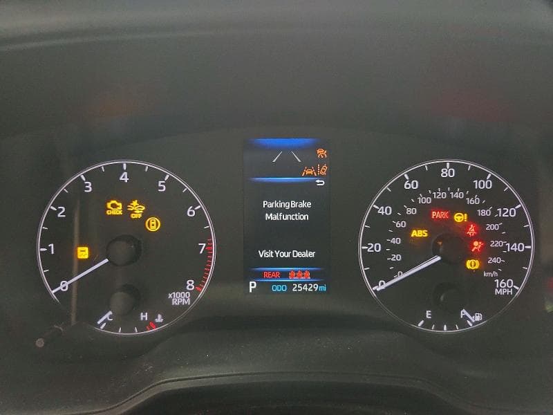 2025 TOYOTA COROLLA LE 9