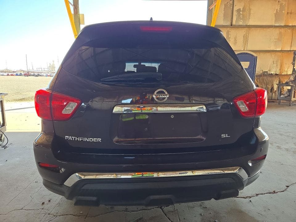 2019 NISSAN PATHFINDER SL 6