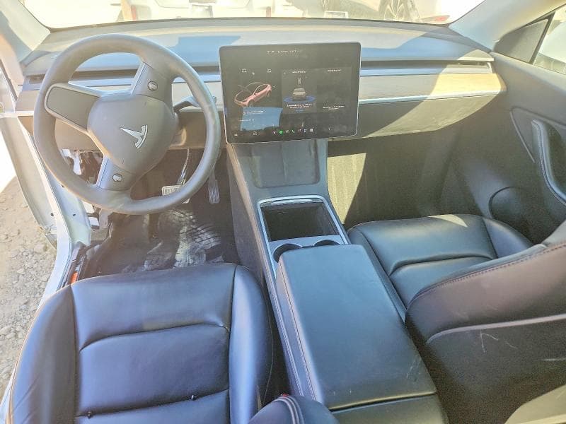 2021 TESLA MODEL Y 8