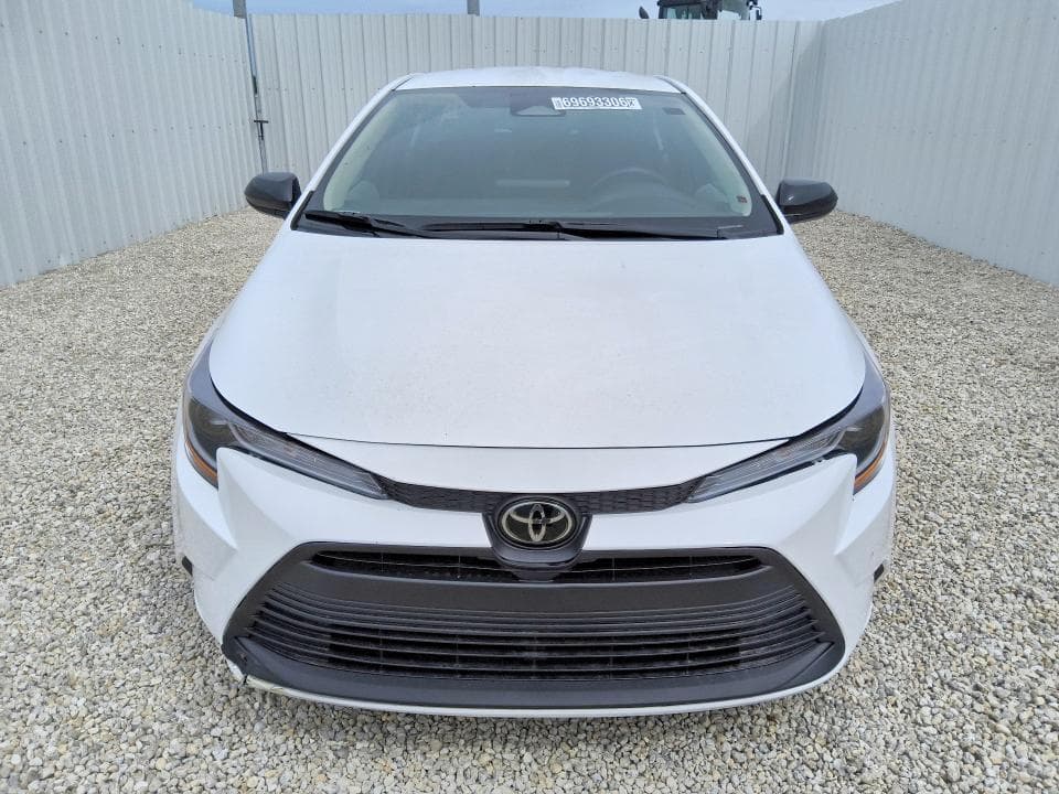 2026 TOYOTA COROLLA LE 5