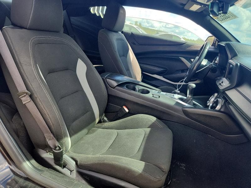 2019 CHEVROLET CAMARO LS 10