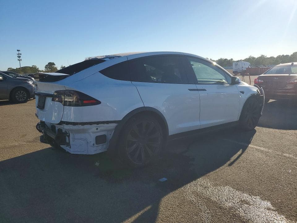 2022 TESLA MODEL X 3