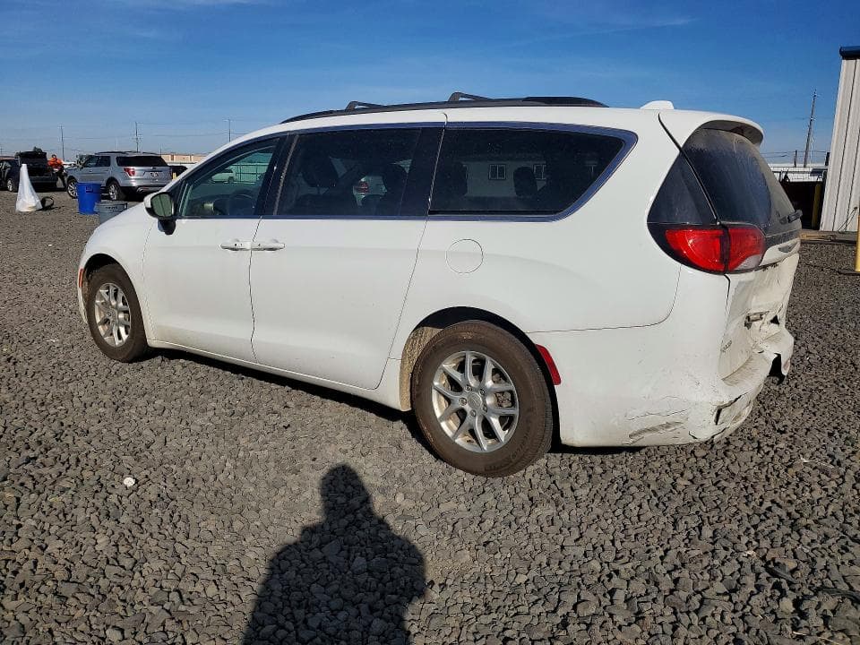 2020 CHRYSLER VOYAGER LXI 2