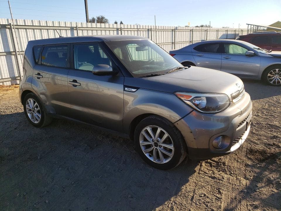 2018 KIA SOUL + 4