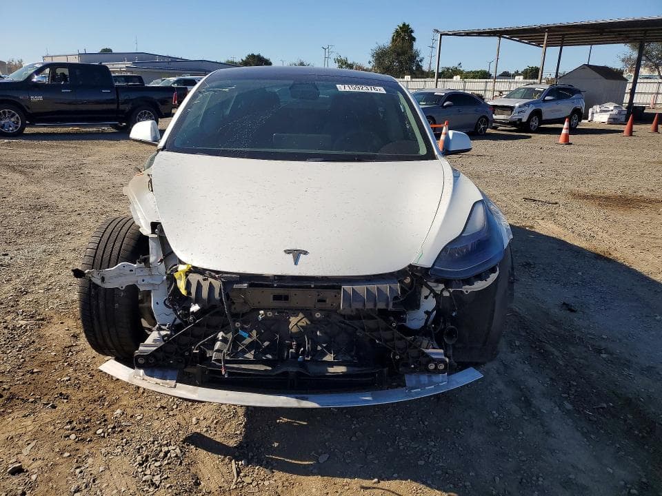 2022 TESLA MODEL 3 5