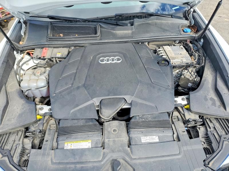 2020 AUDI Q8 PRESTIGE S-LINE 12