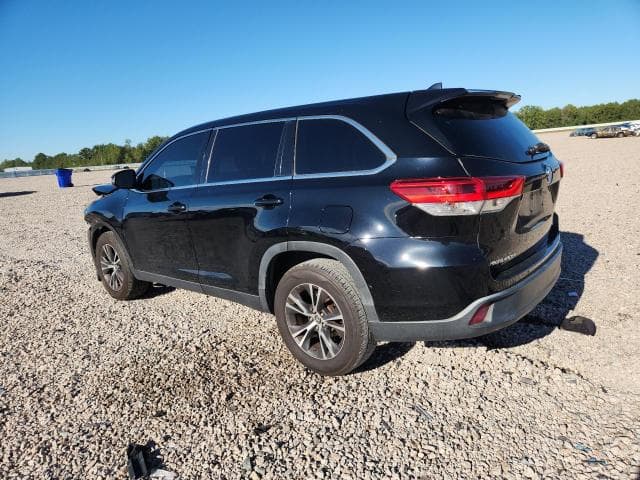 2019 TOYOTA HIGHLANDER LE 2