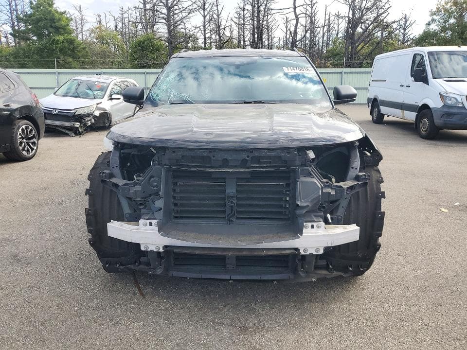 2020 FORD EXPLORER XLT 5