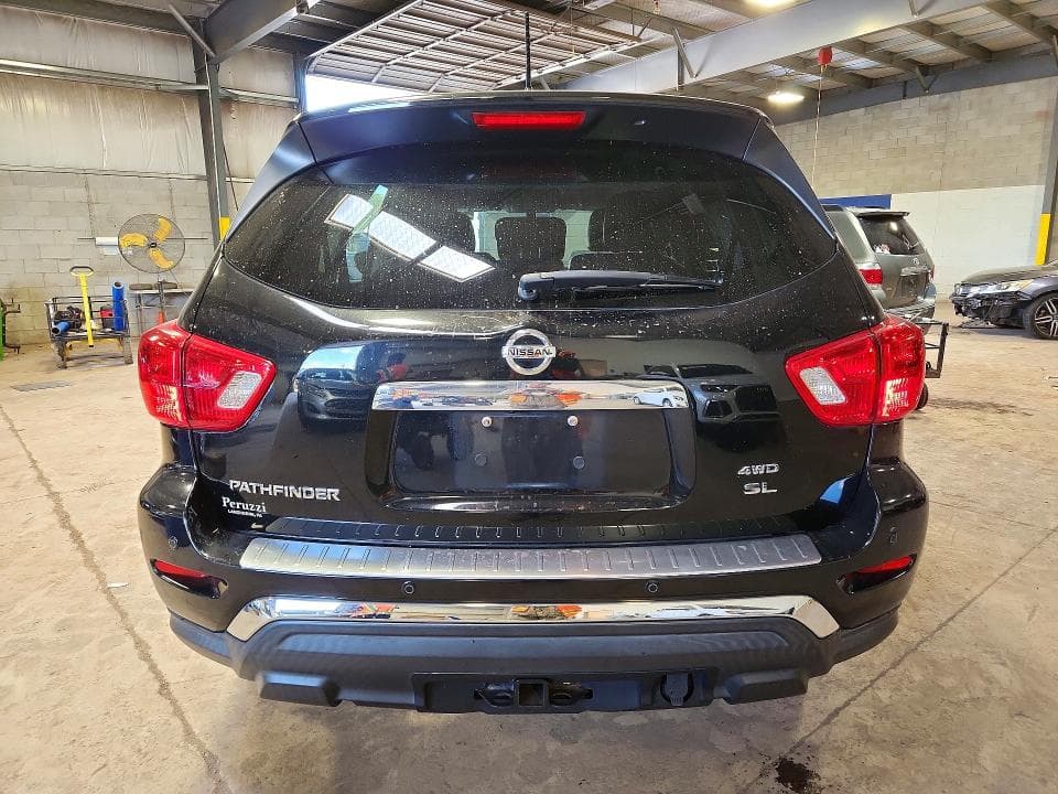 2018 NISSAN PATHFINDER SL 6