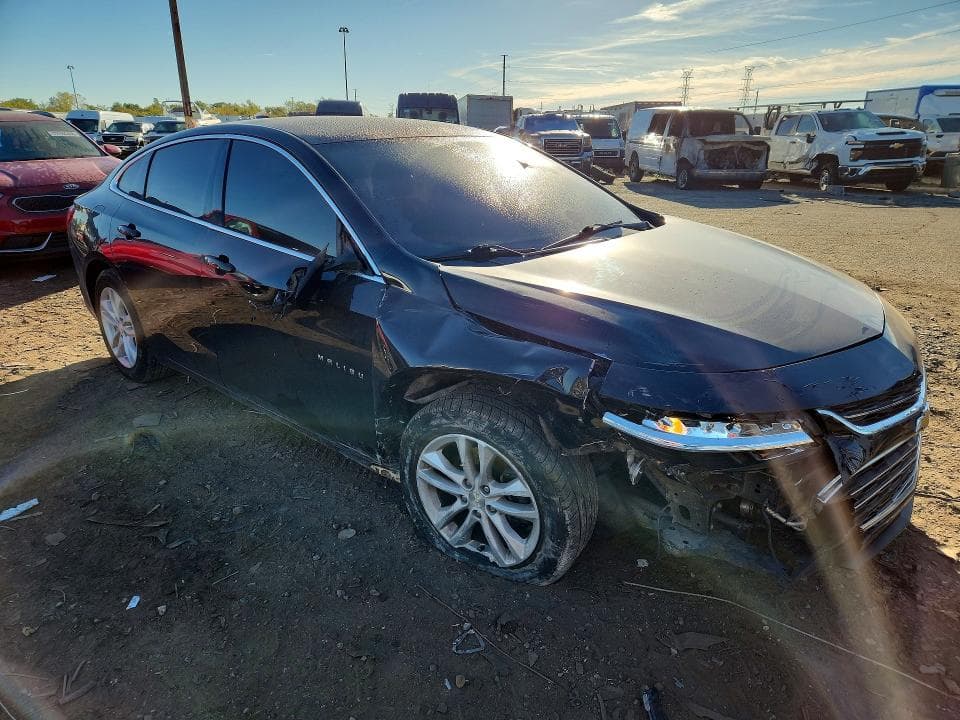 2017 CHEVROLET MALIBU LT 4