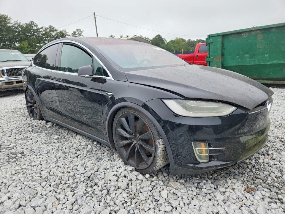 2019 TESLA MODEL X 4