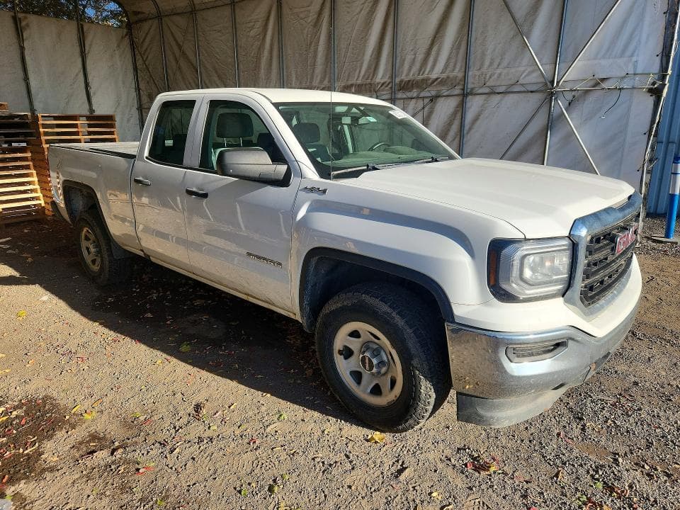 2017 GMC SIERRA K1500 4