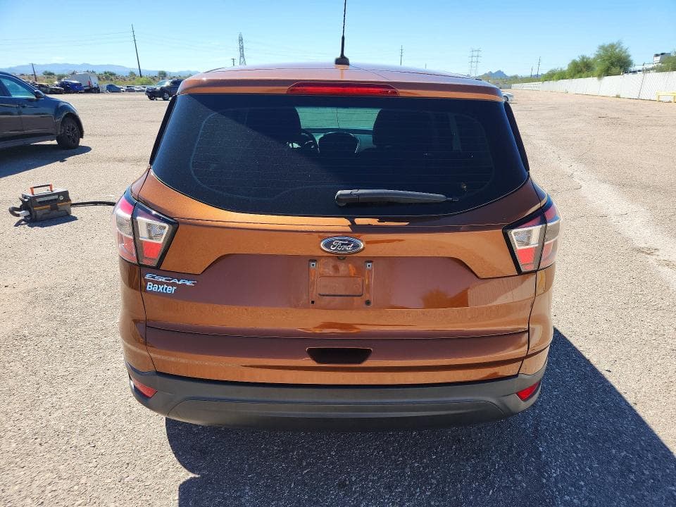2017 FORD ESCAPE S 6