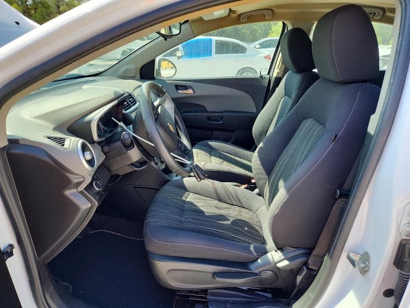 2020 CHEVROLET SONIC LT 7