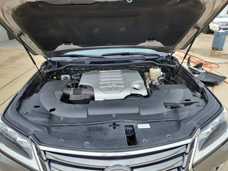 2017 LEXUS LX 570 12