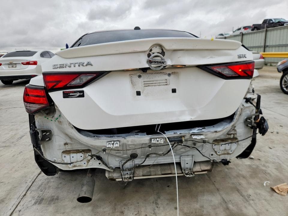 2020 NISSAN SENTRA SR 6