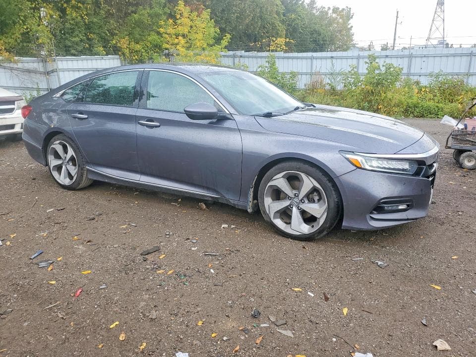 2018 HONDA ACCORD TOURING 4
