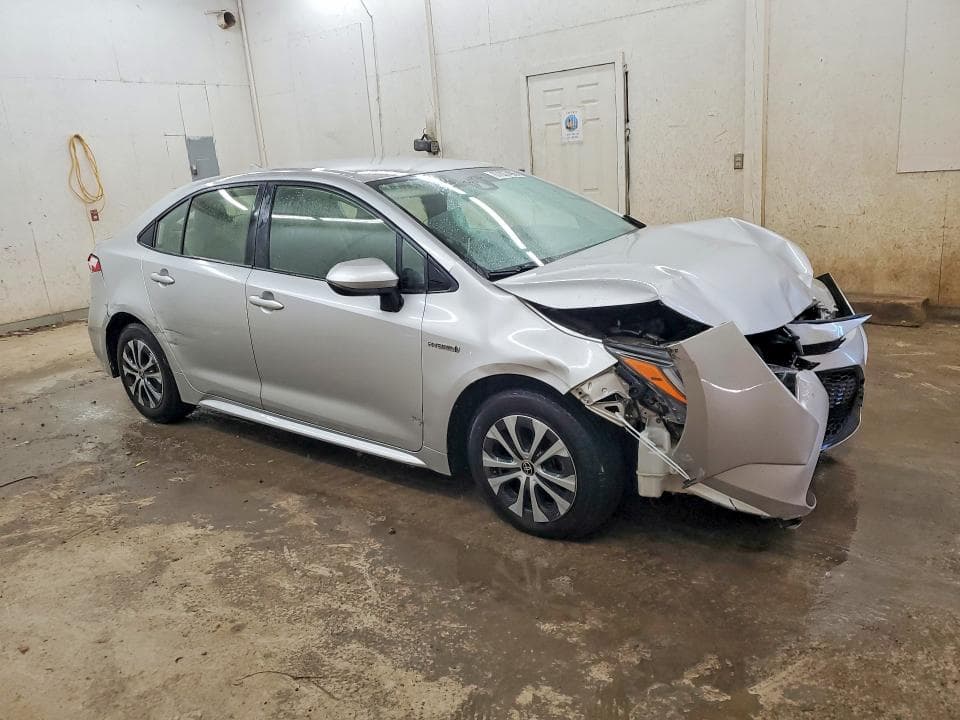 2020 TOYOTA COROLLA LE 4
